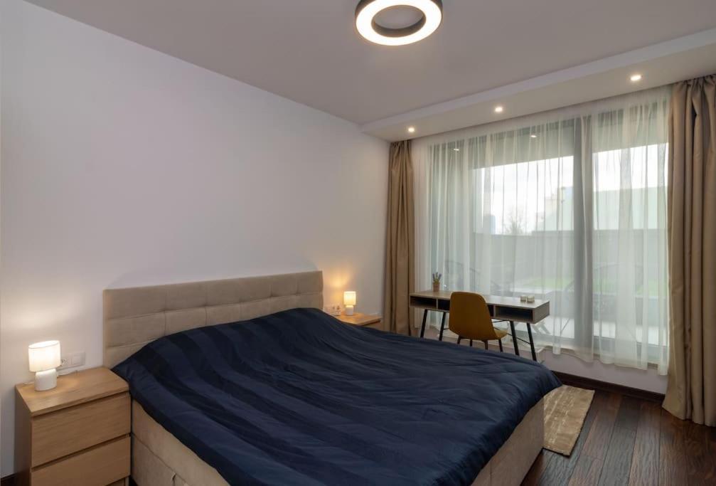Georgi'S 1 Bedroom Quiet Apartment With Garage Sofia Ngoại thất bức ảnh